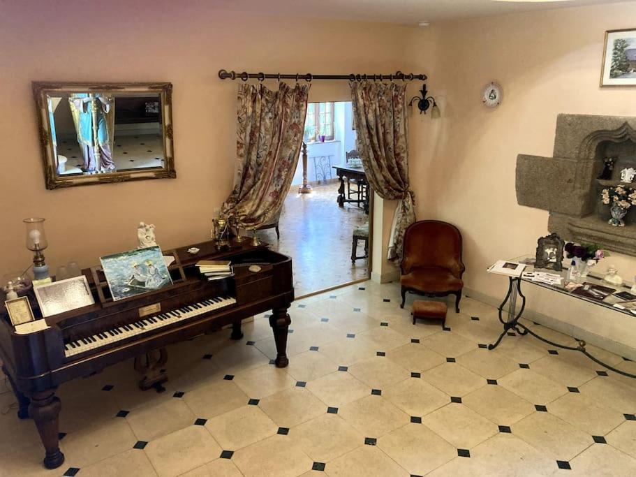 La Forge De La Coudraie Bed & Breakfast Pleugueneuc Luaran gambar