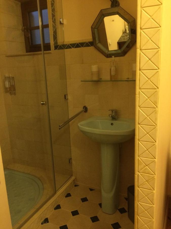 La Forge De La Coudraie Bed & Breakfast Pleugueneuc Luaran gambar